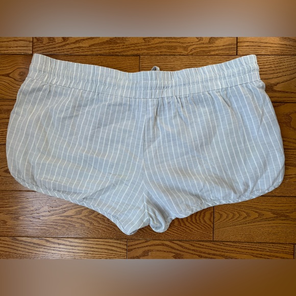 SOLD 100% Cotton Blue/White Striped Shorts - Picture 2 of 6